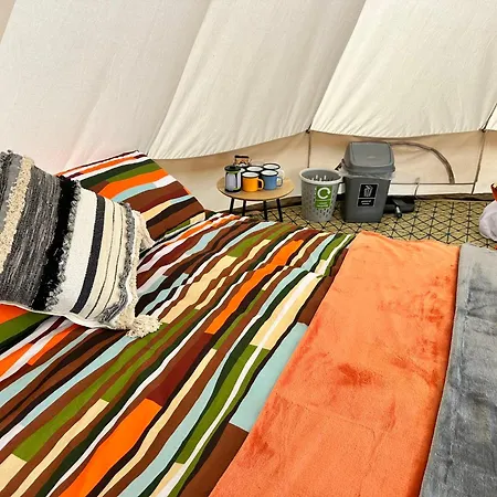 Lakeside Glamping Firecrest St Columb Major Exterior photo